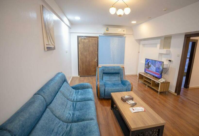 וילה עם חדר שינה אחד ובריכת שחיה, Yar Furnished Apartments