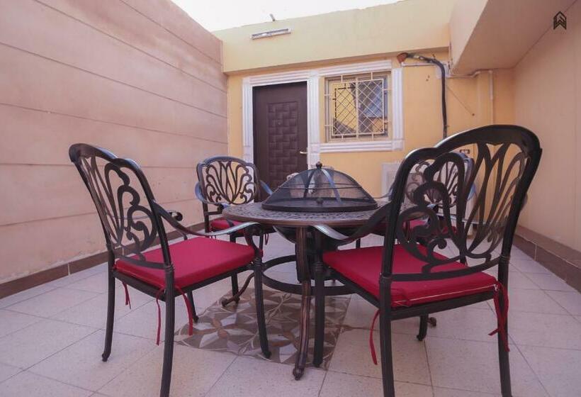וילה עם חדר שינה אחד ובריכת שחיה, Yar Furnished Apartments