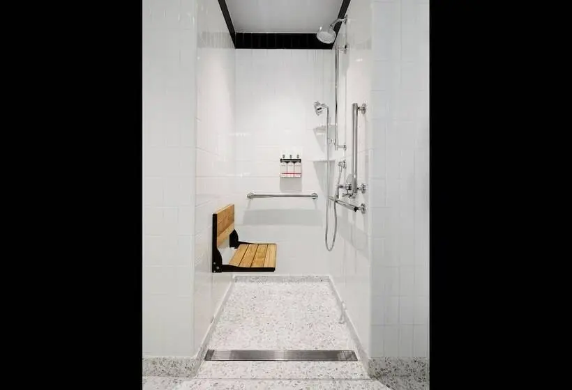 اتاق دلوکس مخصوص معلولین, Twa Hotel At Jfk Airport