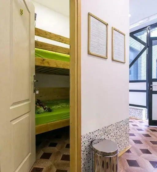 اتاق استاندارد با سرویس بهداشتی مشترک, Hostel Put Svile