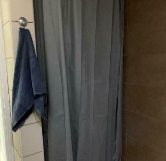 اتاق استاندارد, Hostel Sova