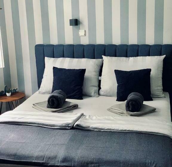 اتاق استاندارد, Hostel Sova