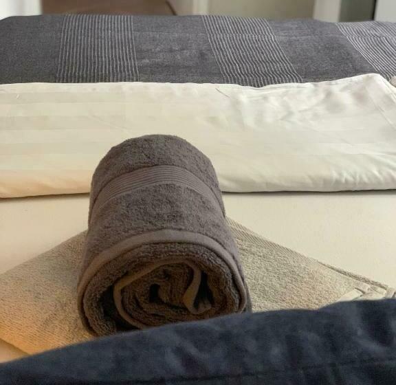 اتاق استاندارد, Hostel Sova