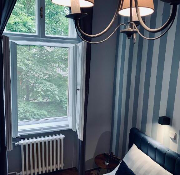 اتاق استاندارد, Hostel Sova