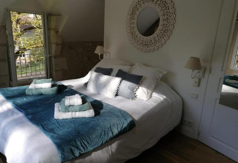 جناح عائلي, Le Moulin Du Mesnil