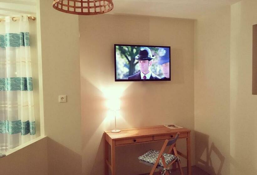 منزل غرفة نوم واحدة, Estrella