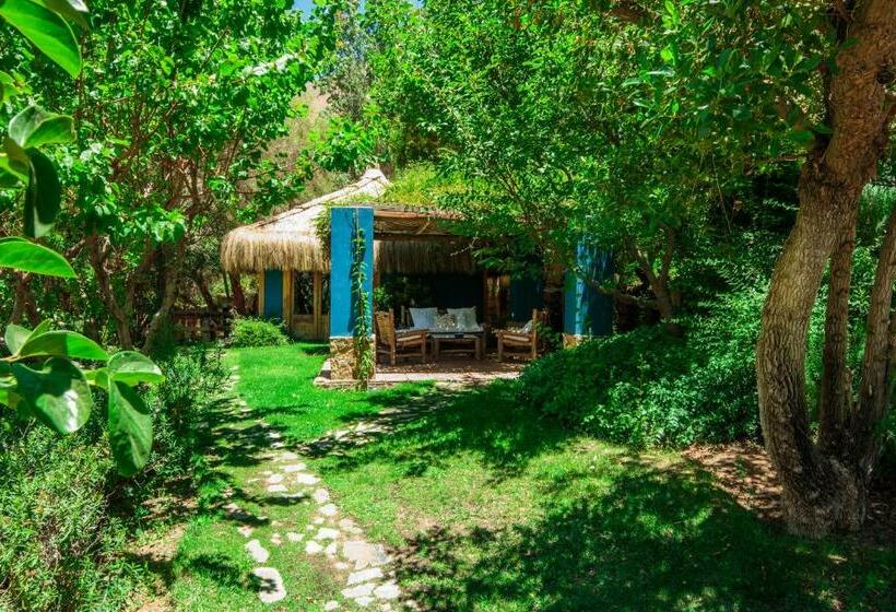 标准平房, Refugio Misterios Del Elqui