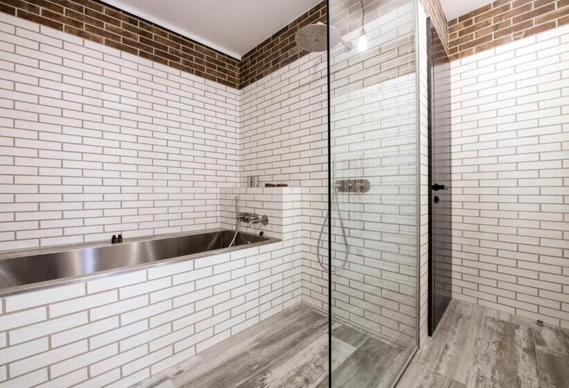 １ベッドルームアパートメント, Apartmánový Dům U Tomana