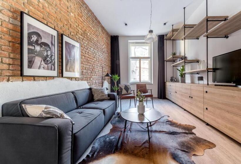 １ベッドルームアパートメント, Apartmánový Dům U Tomana