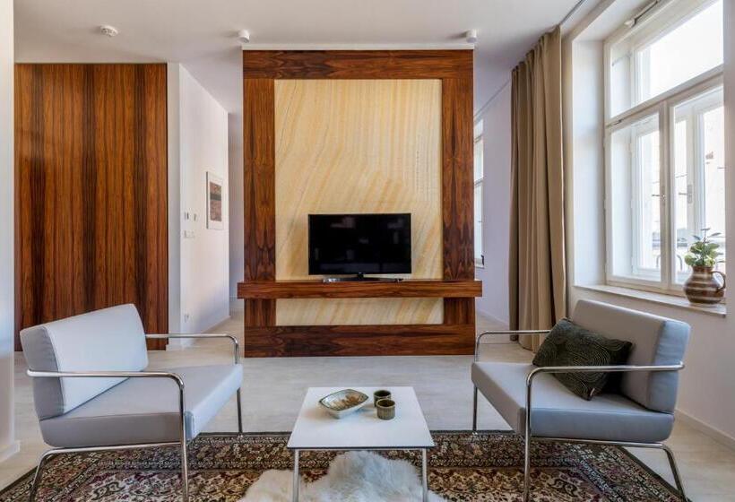 バルコニー付き１ベッドルームアパートメント, Apartmánový Dům U Tomana