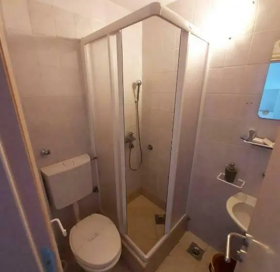 اتاق استاندارد, Guest House Colovic