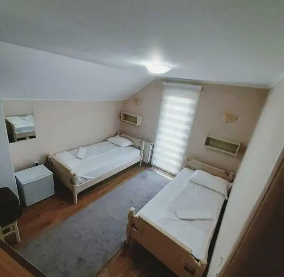 اتاق استاندارد, Guest House Colovic