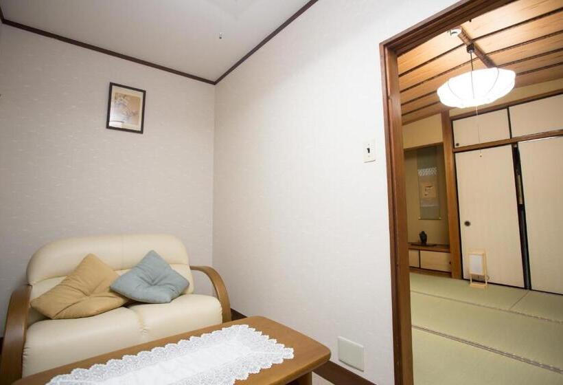 스탠다드 룸, Kyo Obataya