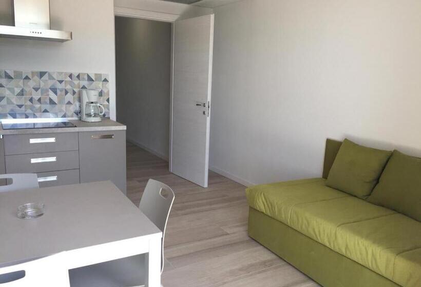 Апартаменты 2 Спальни, Appartamenti Morele