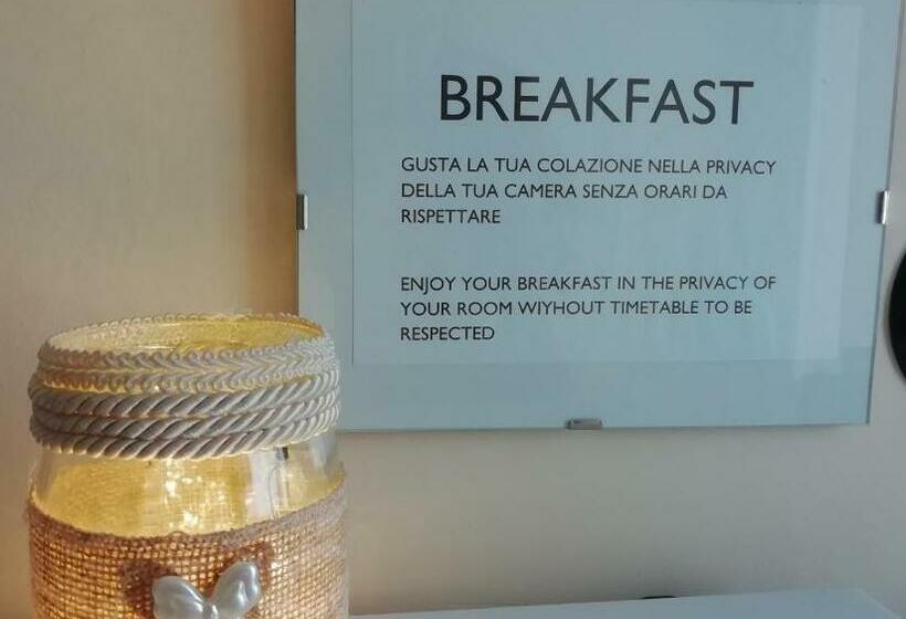 اتاق سوپریور, City Life Pompeii  Suite Queen Deluxe