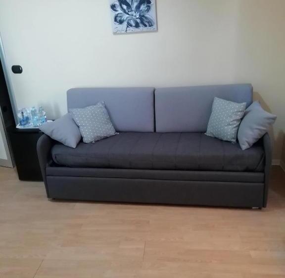 اتاق سوپریور, City Life Pompeii  Suite Queen Deluxe