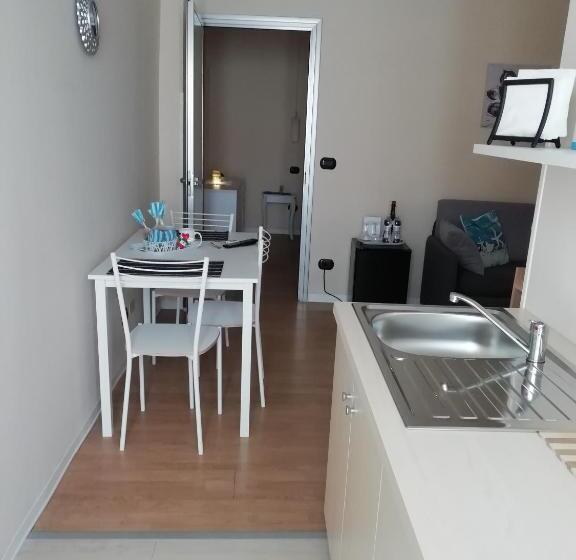 اتاق سوپریور, City Life Pompeii  Suite Queen Deluxe