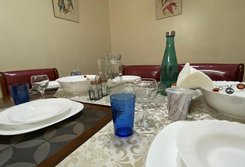 اتاق لوکس, Takdiri Home