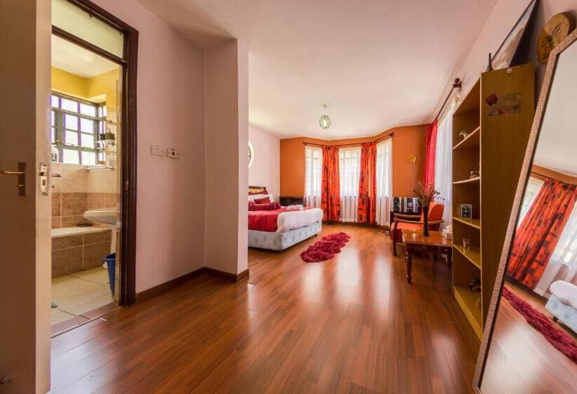 اتاق لوکس, Takdiri Home