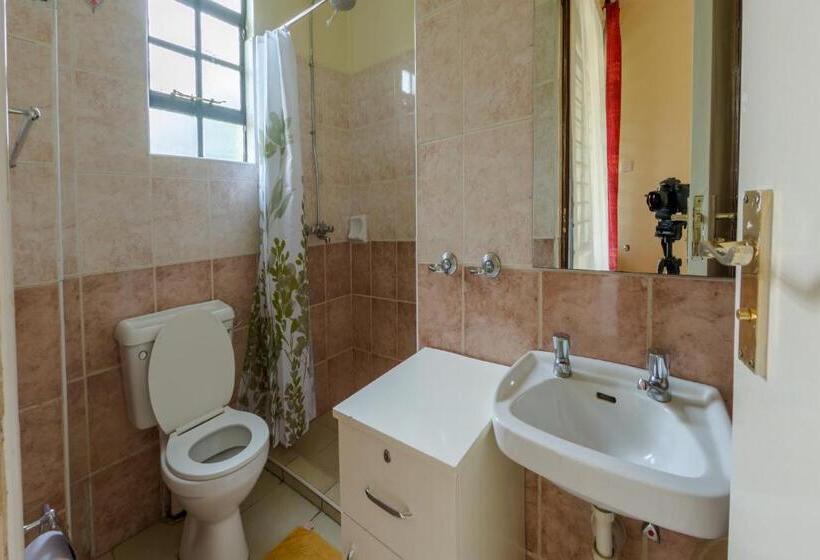 استودیو استاندارد با بالکن, Takdiri Home