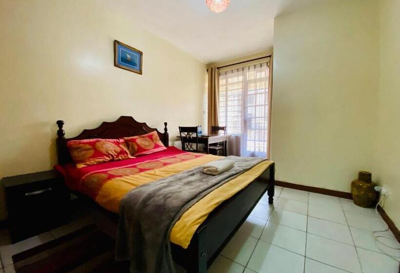 استودیو استاندارد با بالکن, Takdiri Home