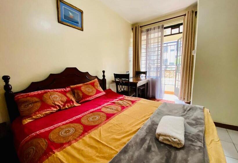 استودیو استاندارد با بالکن, Takdiri Home