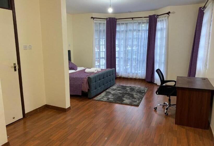 اتاق لوکس, Takdiri Home