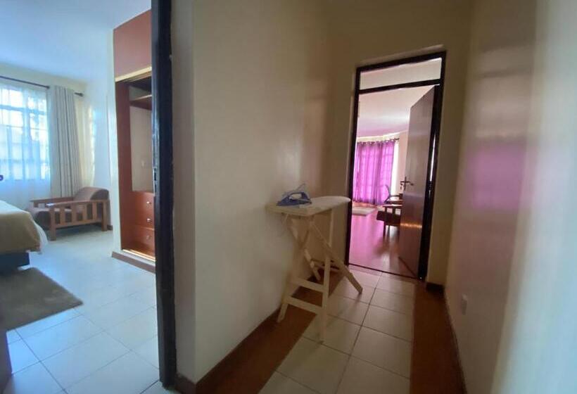 اتاق لوکس, Takdiri Home