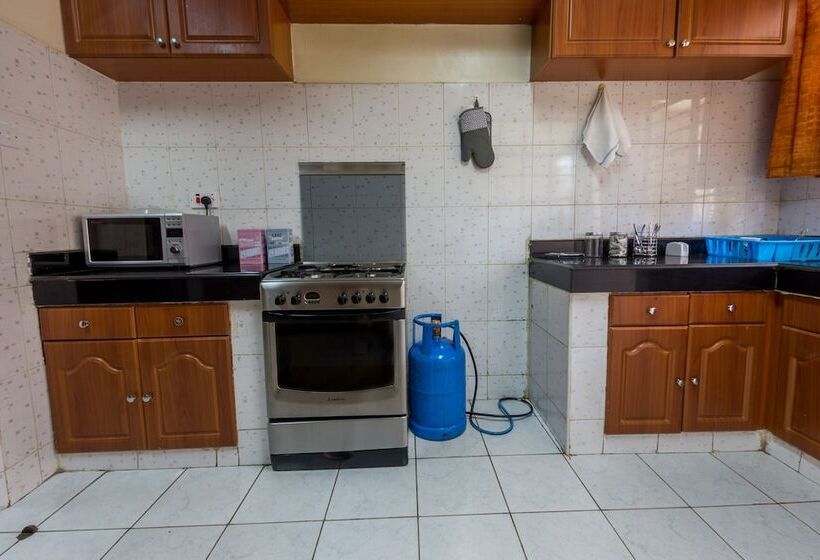 اتاق استاندارد, Takdiri Home