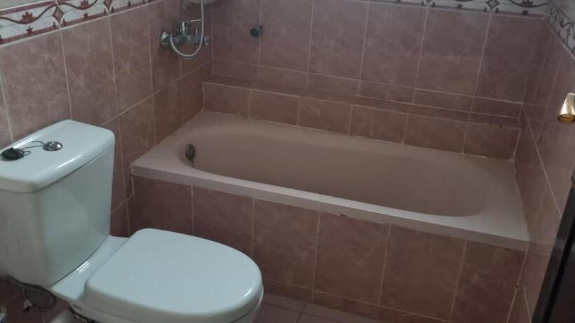 اتاق استاندارد یک نفره, Dream Island