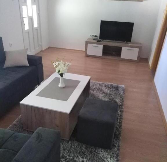 Suite with Terrace, Apartman Miloš