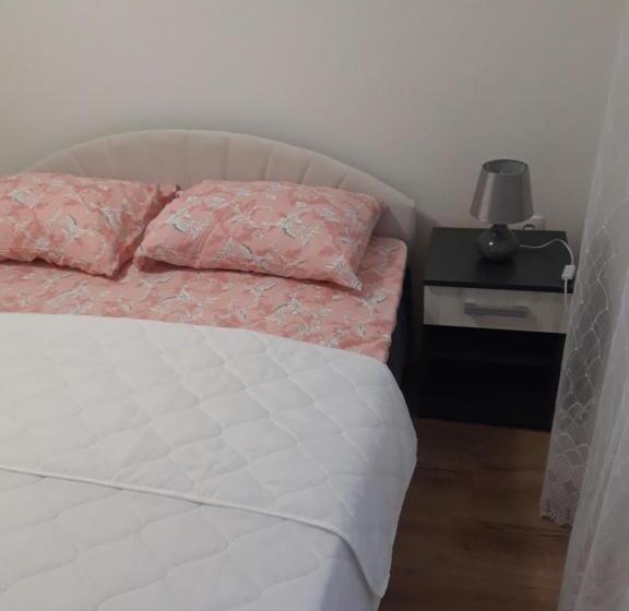 Suite with Terrace, Apartman Miloš