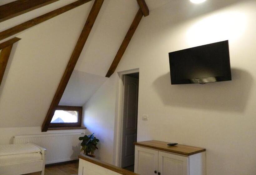 Семейный Номер, Casa Eli