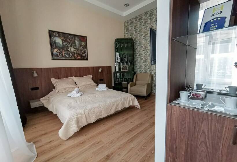 اتاق لوکس, K43 Rooms