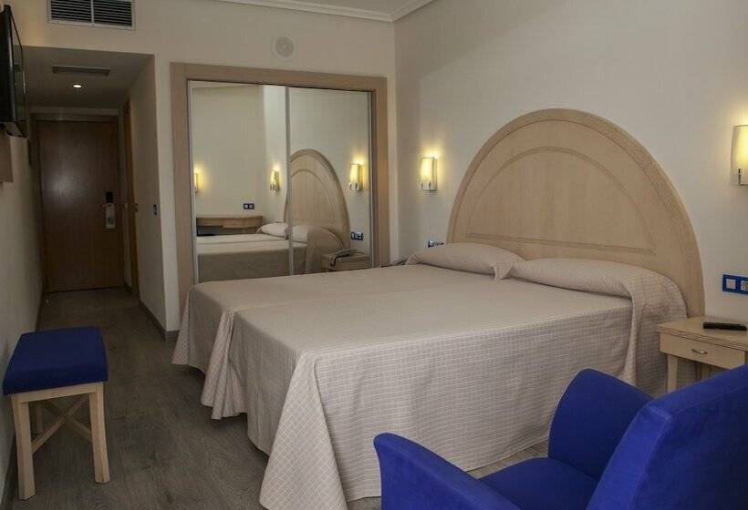 غرفة قياسية, Alexandre Hotel Troya