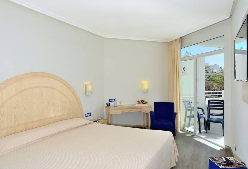 غرفة قياسية, Alexandre Hotel Troya