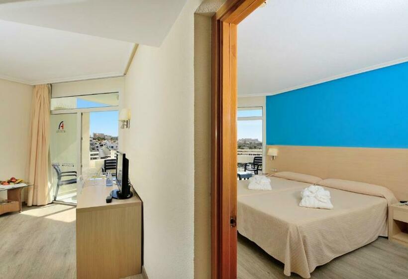 جناح جونيور مطلّ علي البحر, Alexandre Hotel Troya