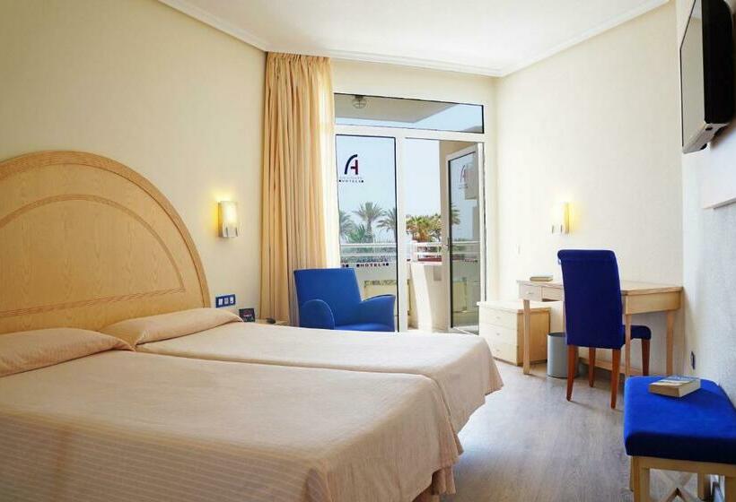 غرفة قياسية فردية, Alexandre Hotel Troya