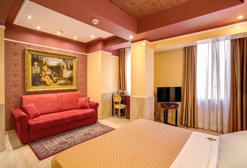 اتاق استاندارد سه نفره, Aurelius Art Gallery