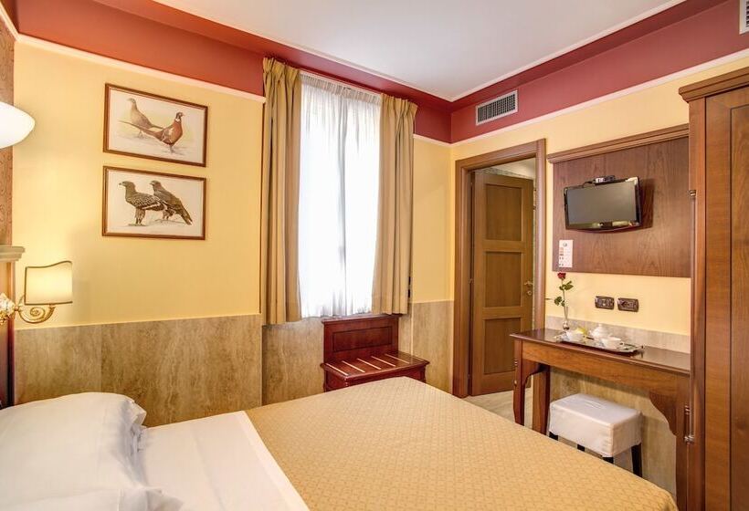 اتاق عادی, Aurelius Art Gallery