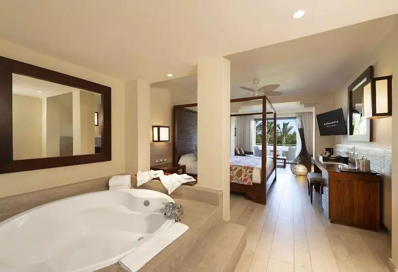 سوئیت جونیور پریمیوم, Catalonia Royal Bavaro - All Inclusive - Adults Only
