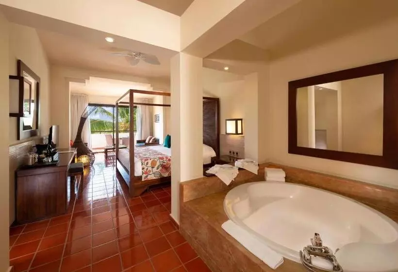 سوییت جونیور سوپریور, Catalonia Royal Bavaro - All Inclusive - Adults Only