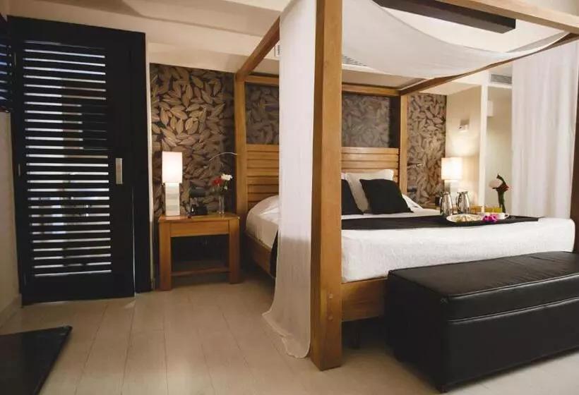 سوییت دوبلکس, Catalonia Royal Bavaro - All Inclusive - Adults Only