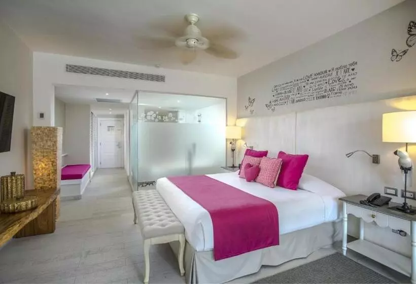 سوییت جونیور لوکس, Catalonia Royal Bavaro - All Inclusive - Adults Only