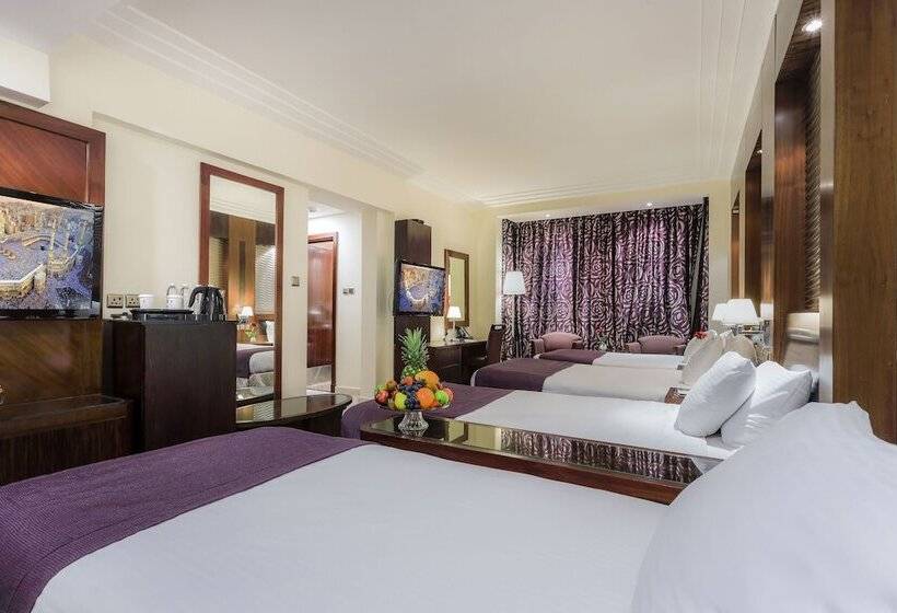 スタンダード4人部屋, Elaf Kinda