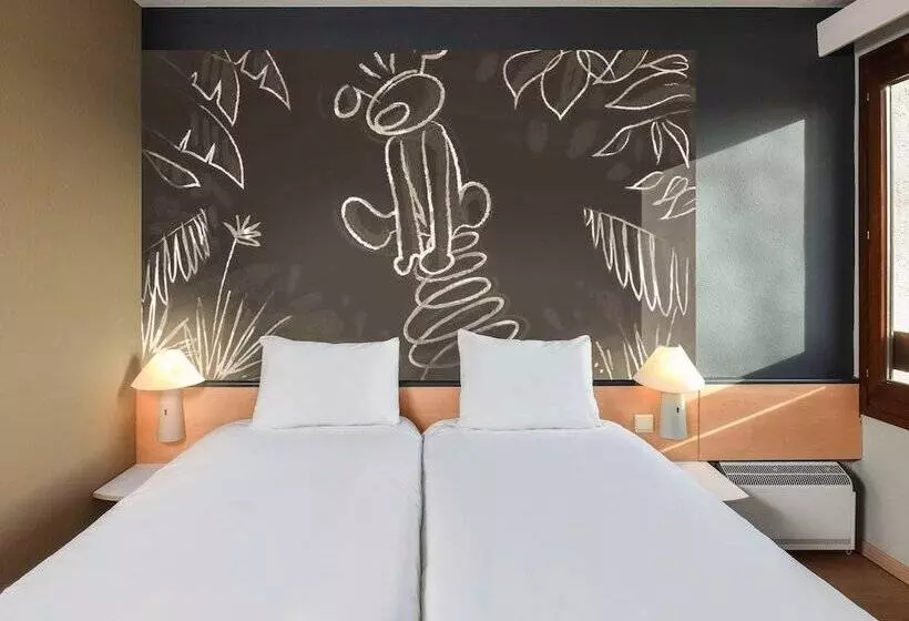 اتاق استاندارد, Ibis Charleroi Airport Brussels South