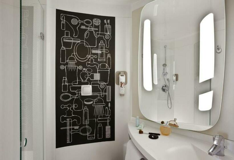 Номер Стандарт Двуспальная Кровать, Ibis Paris La Defense Courbevoie