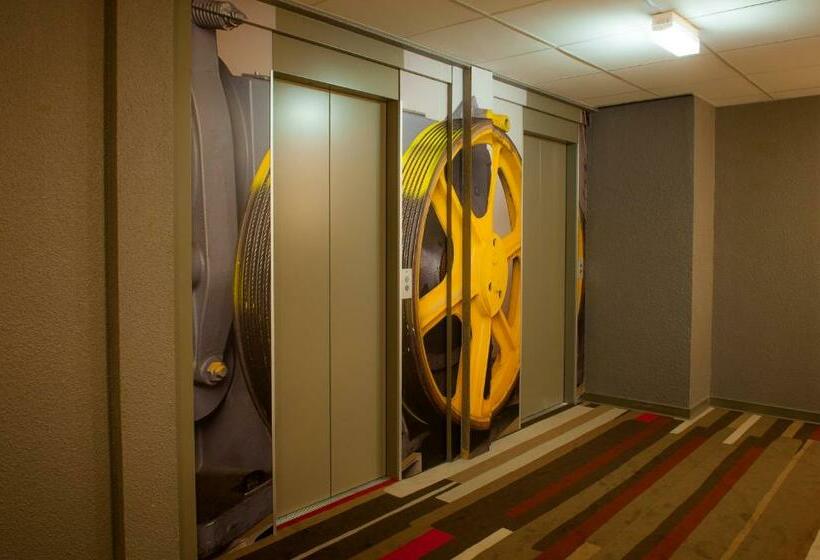Номер Стандарт Двуспальная Кровать, Ibis Paris La Defense Courbevoie