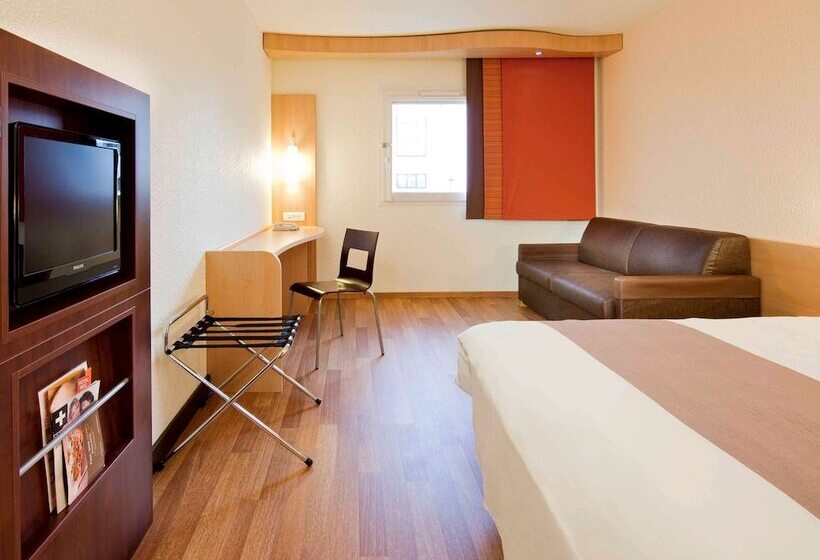 Номер Стандарт, Ibis Paris Pantin Eglise