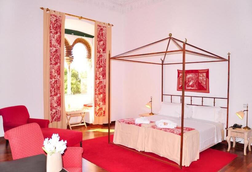 Люкс Классика, Pousada Castelo De Alvito